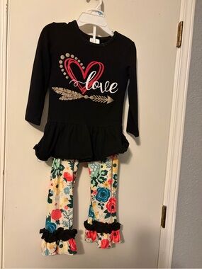 Kids Black 'Love' Skirted Top with Floral Ruffle Leggings